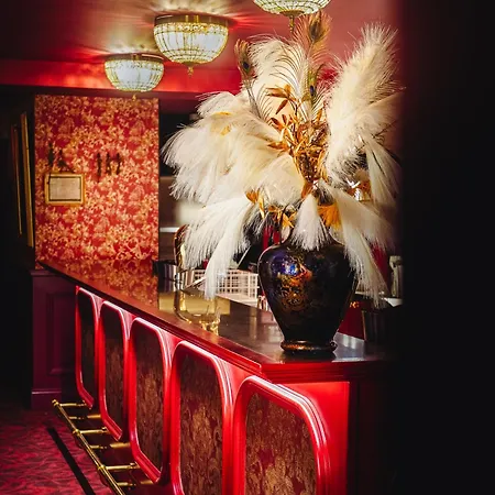 Madame C - Particulier Hotel 4*