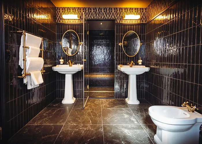 Madame C - Particulier 4*