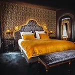 Madame C - Particulier 4*